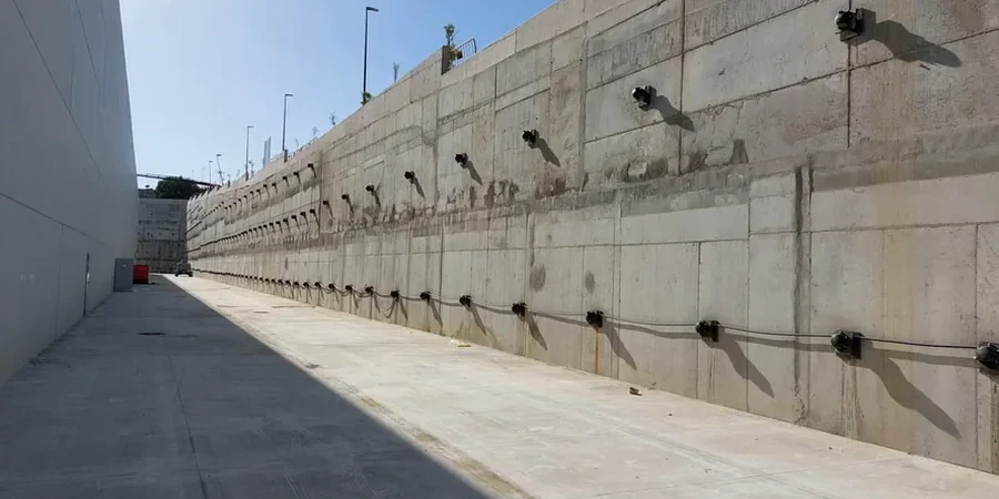 Active/Passive Anchor Design for Deep Excavations in Salt Lake City